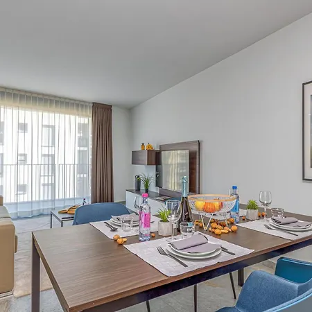 Apartment Icon H - Luxury & *