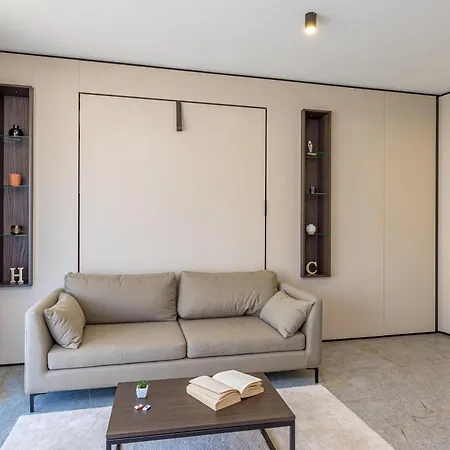 Icon H - Luxury & Lugano